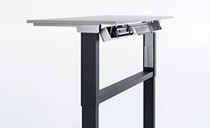 Horizontal cable duct (can be dropped down  on both sides) with socket strip